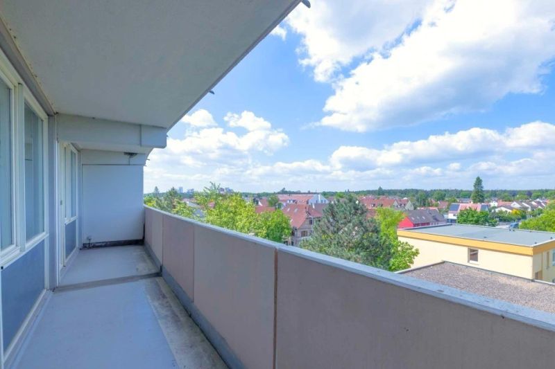 VERKAUFT: Helle 2,5-Zi. ETW mit Balkon in Erlangen