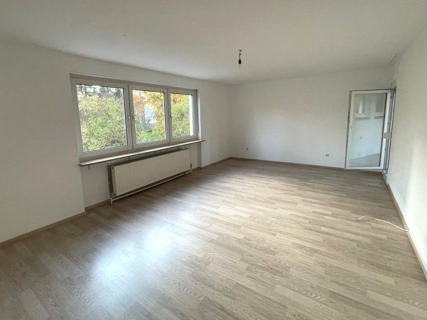 Großzügige 4-Zi. ETW mit Balkon in Nürnberg - Langwasser Süd-Ost/ Wohnung kaufen