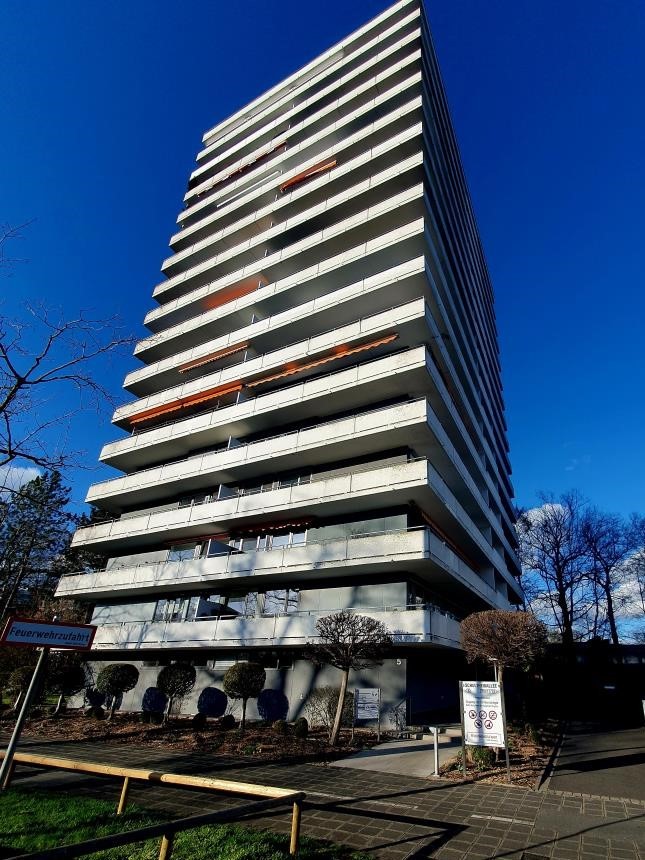 Traumblick: Teilmöblierte 2 Zimmer Wohnung Luitpoldhain / Wohnung mieten